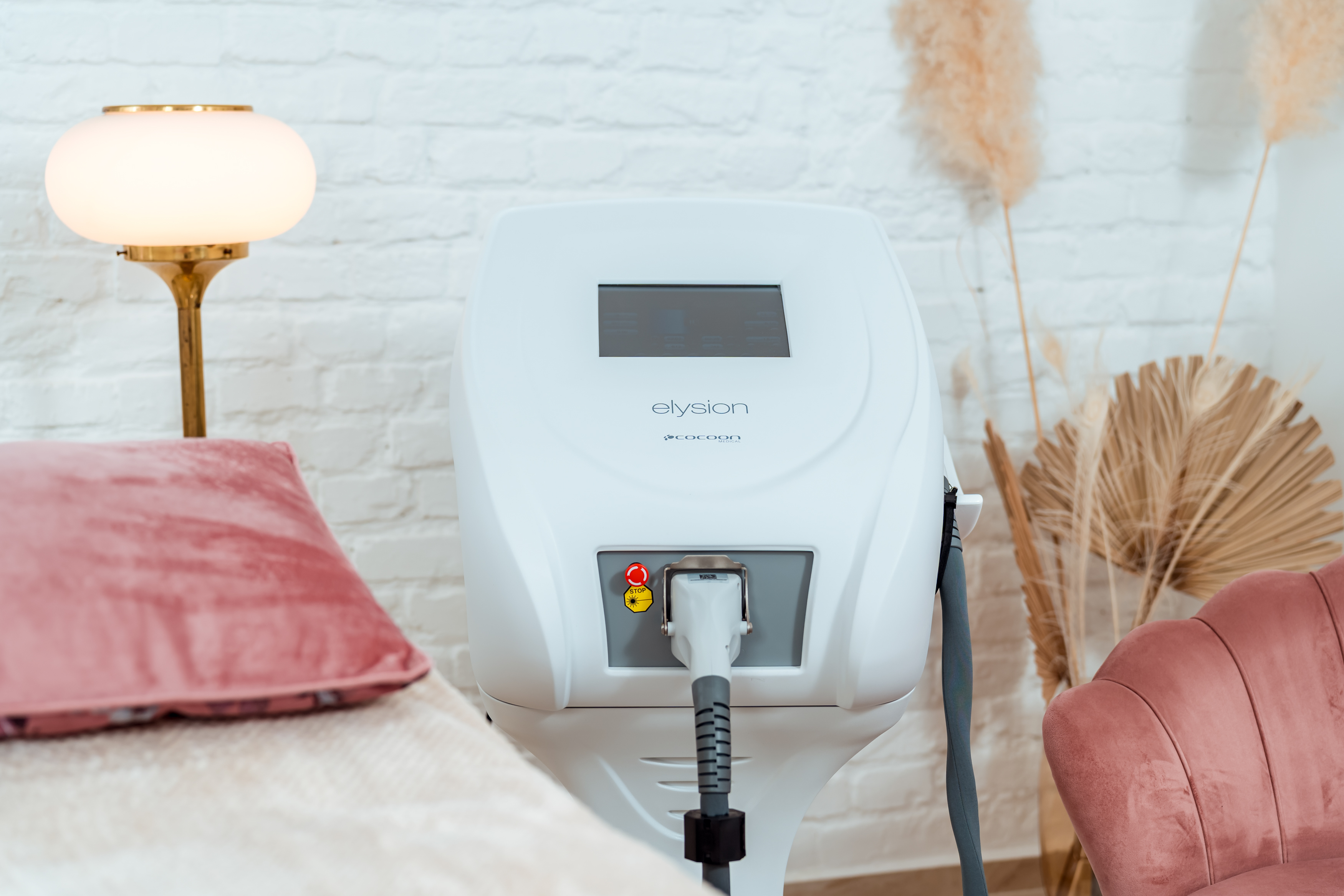 Elysion Pro gép képe