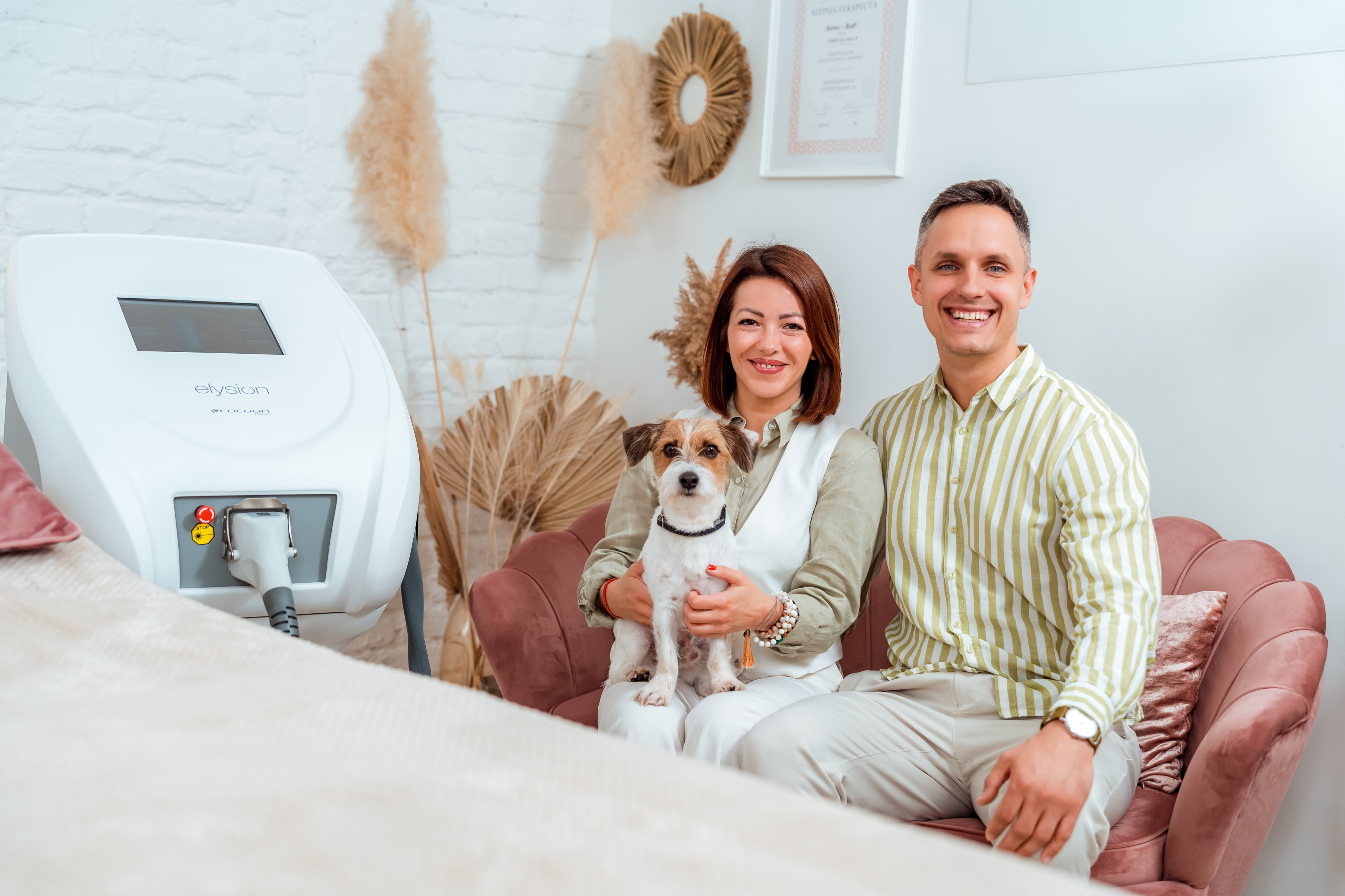 Morvai Anettet és Kovács Pétert ábrázoló fénykép.